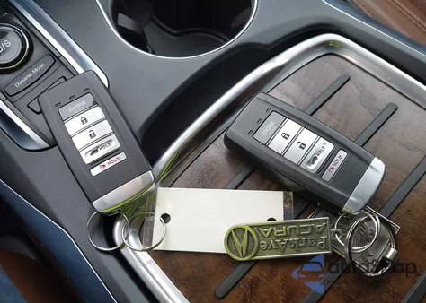 2017 Acura Mdx Advance Entertainment Pkgs z USA, uszkodzony, nr VIN 5FRYD4H9XHB032791